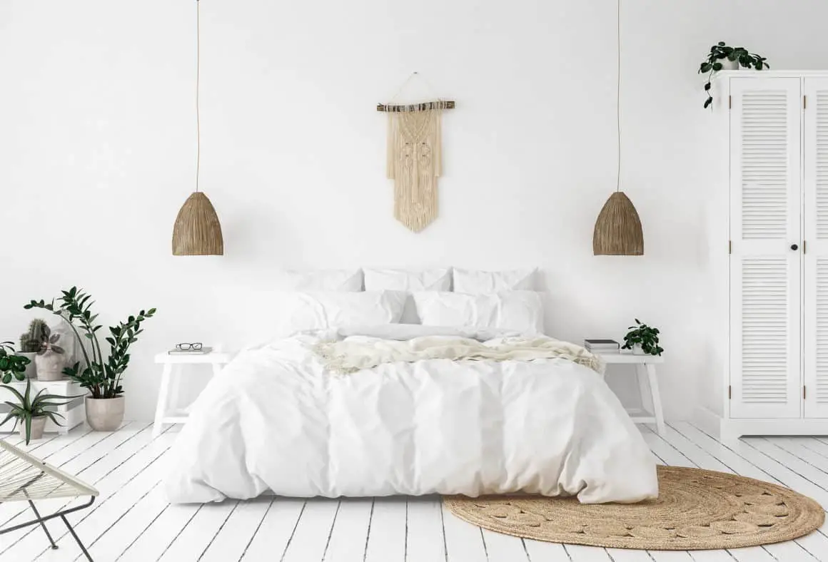open-bedroom-bohemian-white-bed-sheets