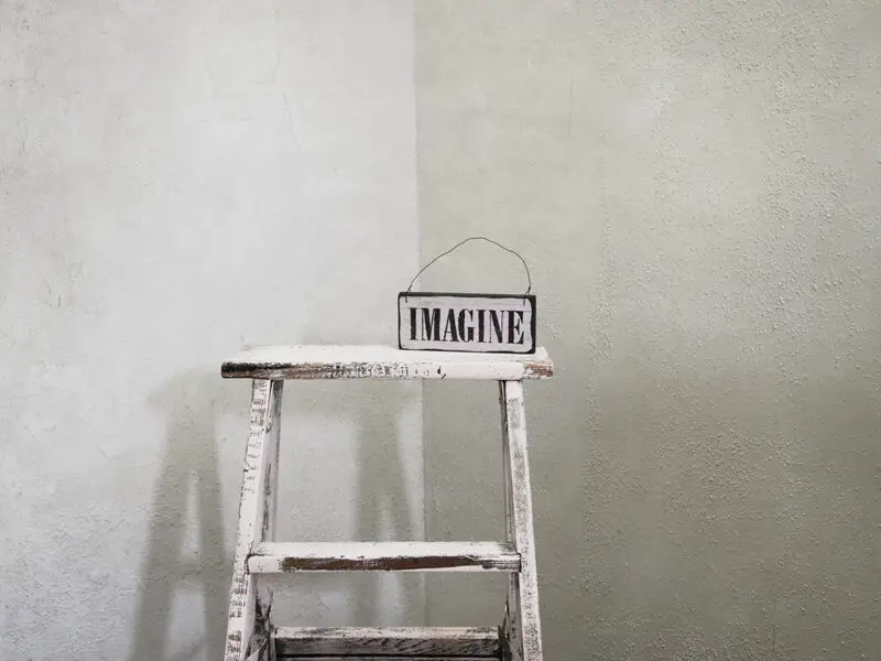 ladder-with-paint-with-imagine-sign